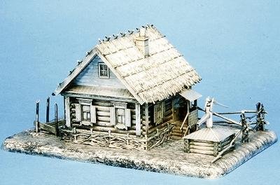 Smokers kompendiummodell av en Izba, Faberge Workshop av School Russian