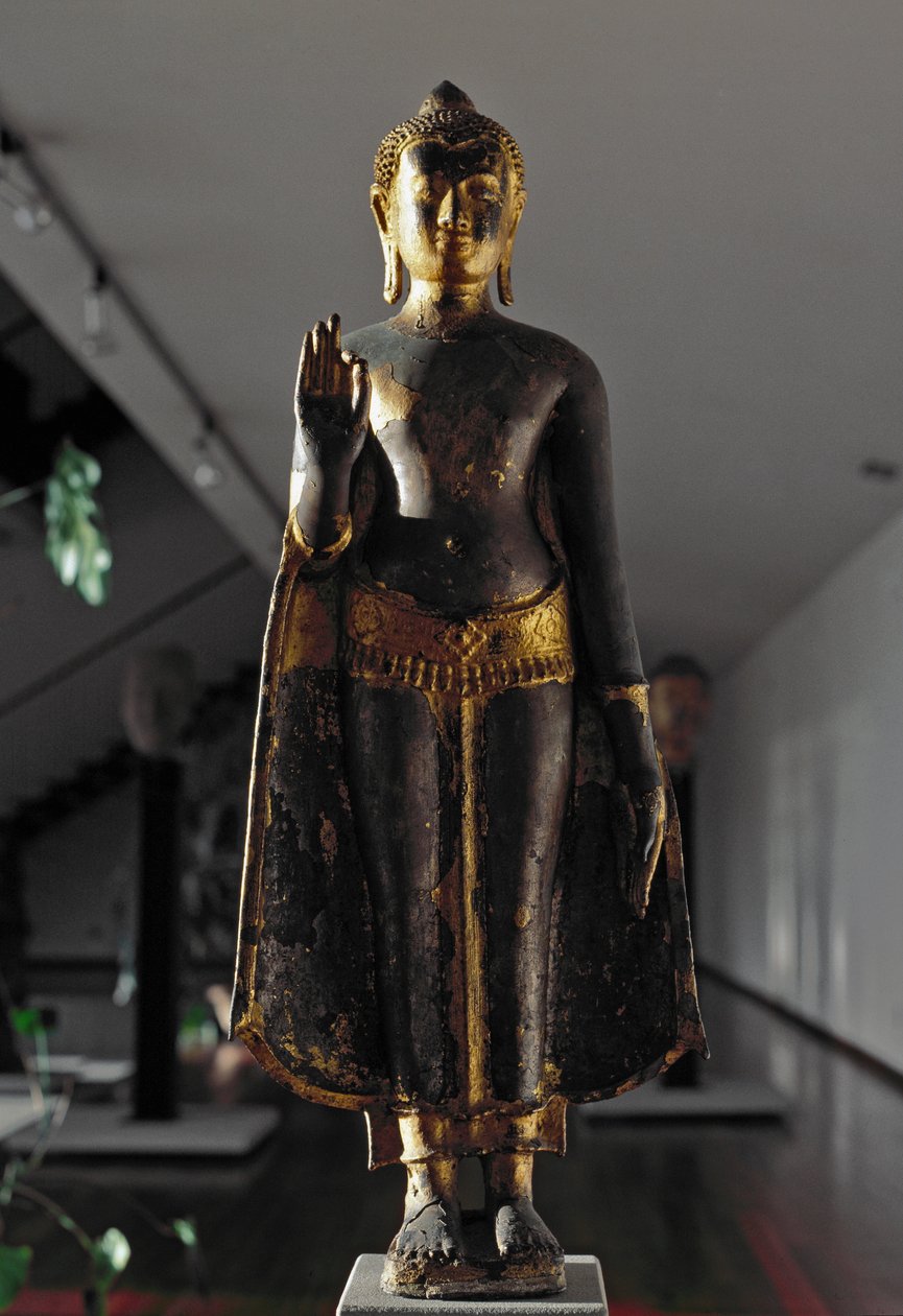 Lopaburi-stil: Abhyamudra Buddha (skulptur av School Siamese