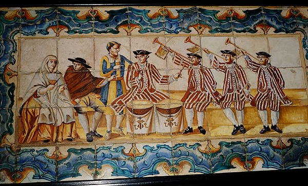 Azulejos-fliser som viser trompetister og en trommeslager (keramikk) av School Spanish