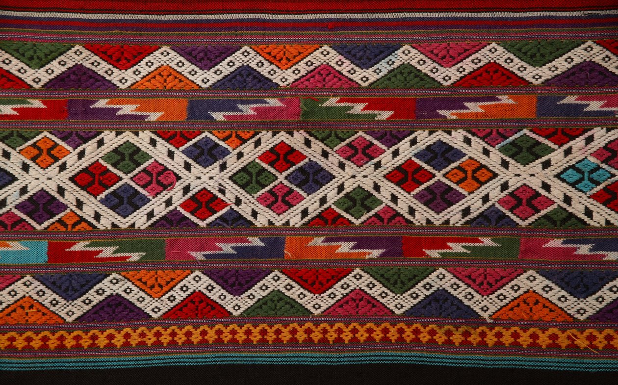 Detalj av Tai Lu-stoff (tekstil) av School Thai