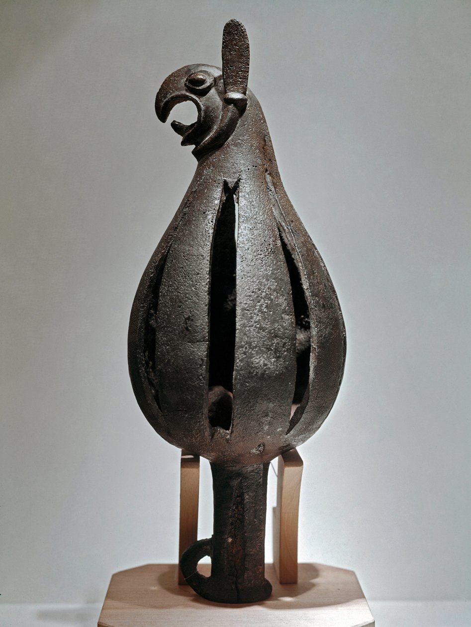 Art Scythian (Scythian sivilisasjon eller Scythia): griffonformet ornament med ørnehode. Bronsegjenstand, fra andre halvdel av 700-tallet f.Kr. St. Petersburg, Eremitagemuseet av Scythian