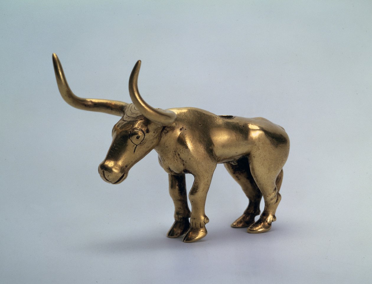 Figur av et oksestykke fra en stolpe på en baldakin, 3. årtusen f.Kr. av Scythian