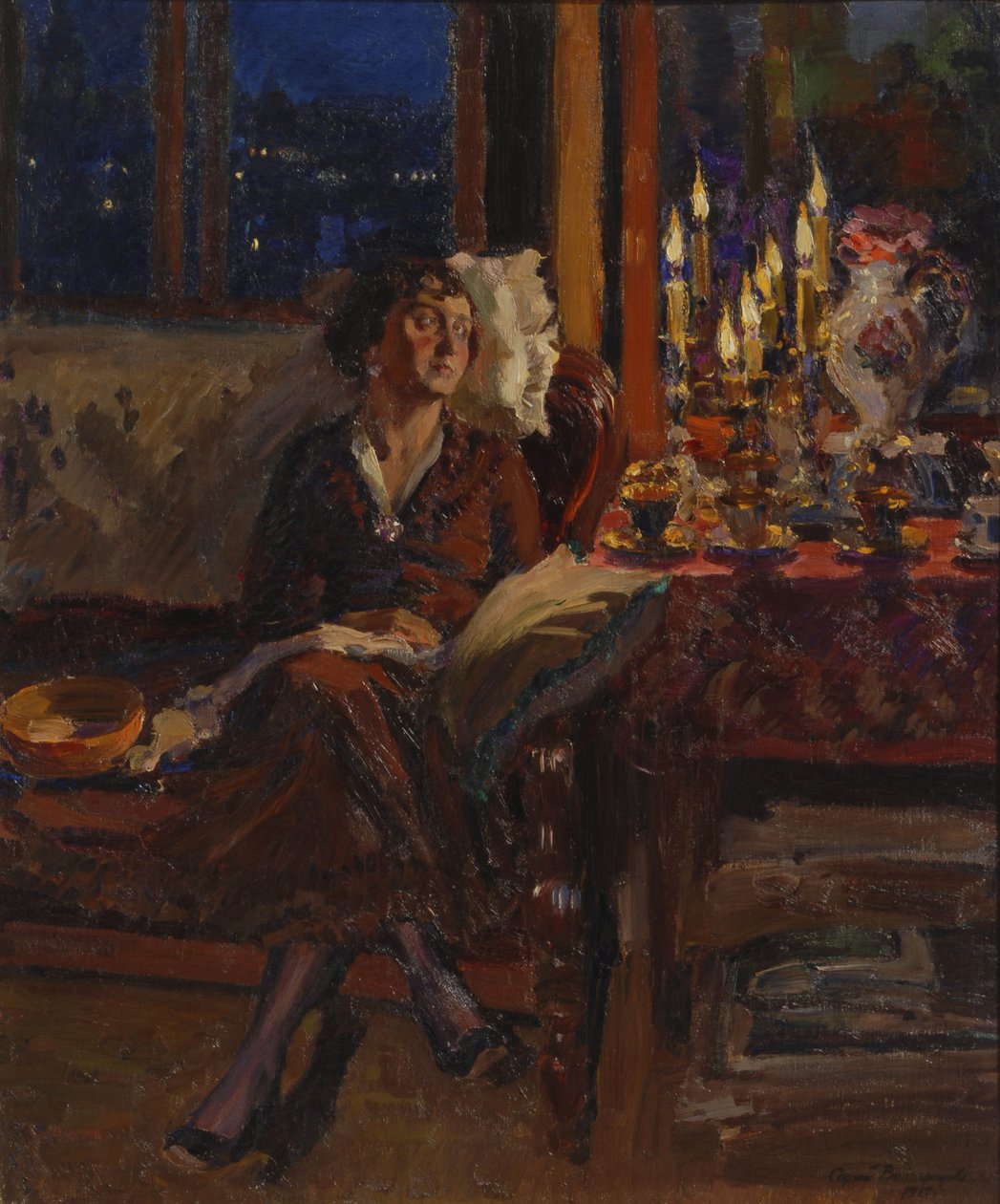 Dame med bok i et interiør, 1917 av Sergei Arsenevich Vinogradov
