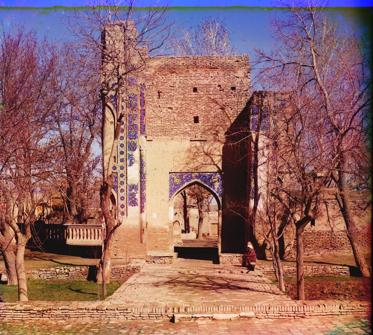 Inngang til Gur-Emir (kongens grav) Samarkand, 1905-1915 av Sergey Prokudin Gorsky