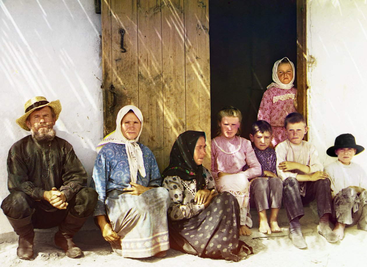 Mugan: nybyggerfamilie med barn, Grafovka, det russiske imperiet, mellom 1905 og 1915 av Sergey Prokudin Gorsky