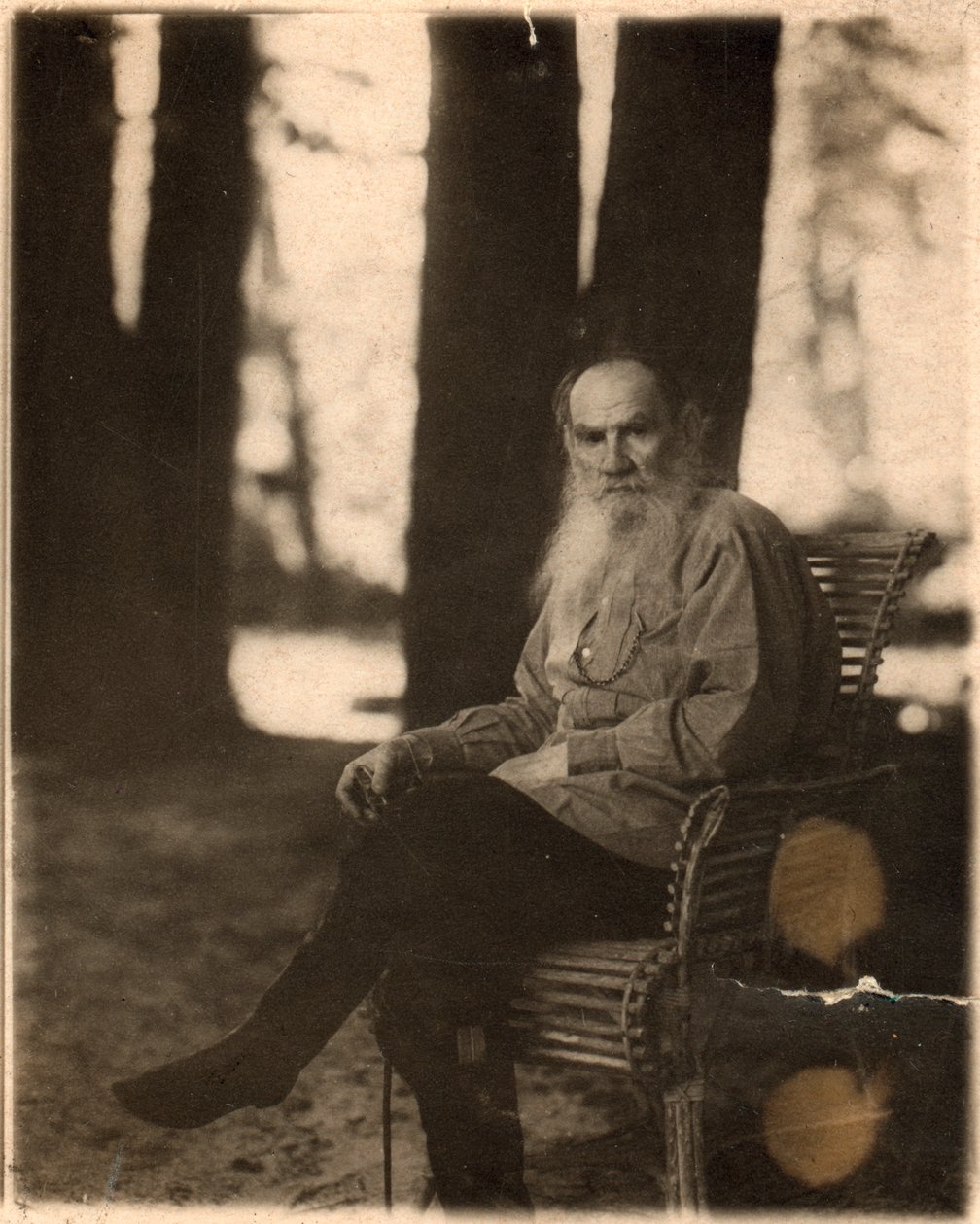 Den russiske forfatteren Leo Tolstoy, Yasnaya Polyana, nær Tula, Russland, 1908 av Sergey Produkin Gorsky