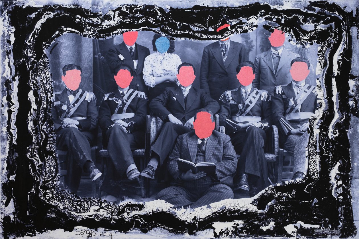uvanlig samling av frie maisons, 2019 (blandet media) av Sergis Adamos