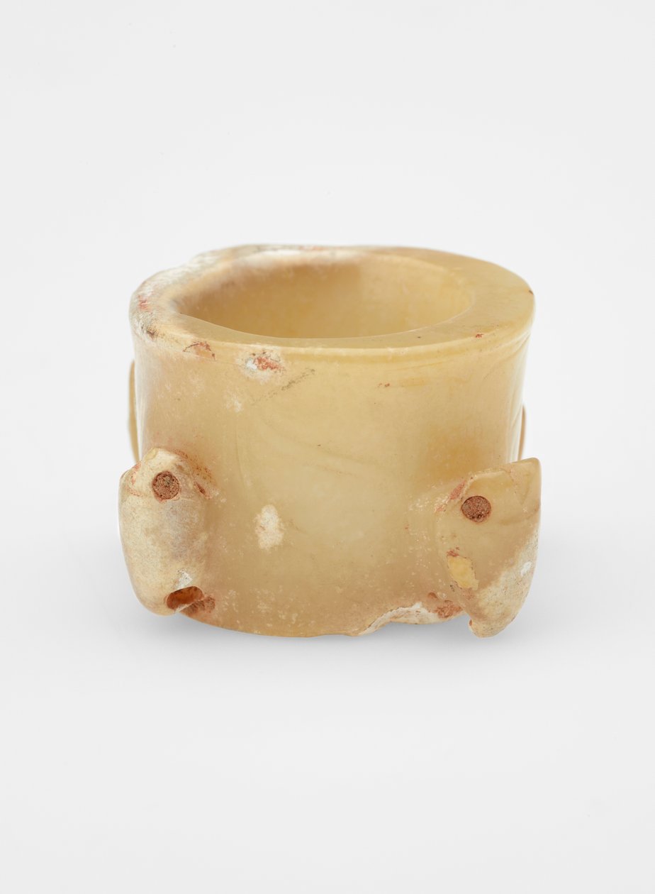 Perle med masker, ca.1600-c.1050 f.Kr av Shang Dynasty Chinese School