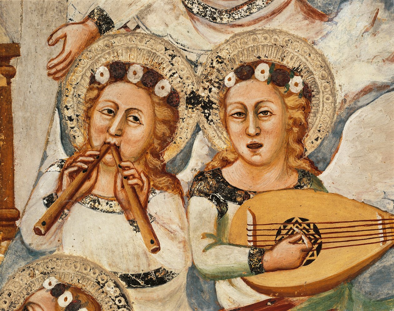 Jomfruens liv: "" Dormition and the Assumption of the Virgin"" Detalj som viser musikernes engler som spiller på fløyte med to nebb og lut - Fresco of the School of Siena (1300-tallet) klosteret St. Benedetto (Sacro Speco) ), Kapell i t av Sienese School