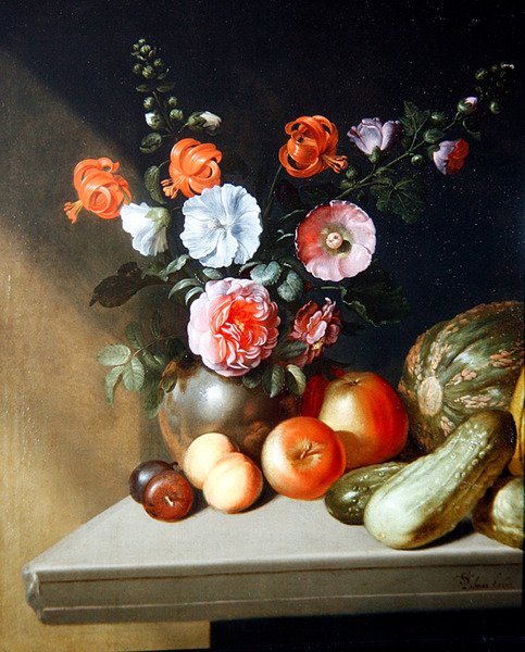 Et stilleben av roser, delphiniums og liljer av Simon Peter Tilmann