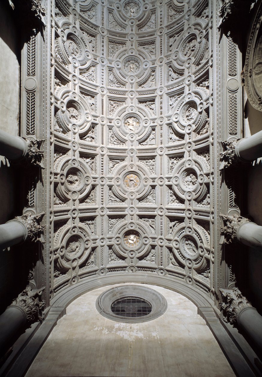 Innvendig visning av det hvelvede taket i vestibylen til kirken realisert av Simone del Pollaiolo dit il Cronaca (1457-1508) (hvelvet tak i vestibylen av Simone del Pollaiolo) av Simone del  Pollailo