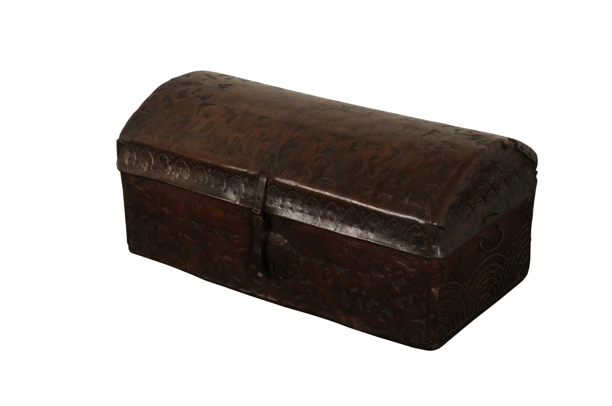 Skinnkledd kuppelkiste, Spania, ca. 1700 (poppel) av Spanish School