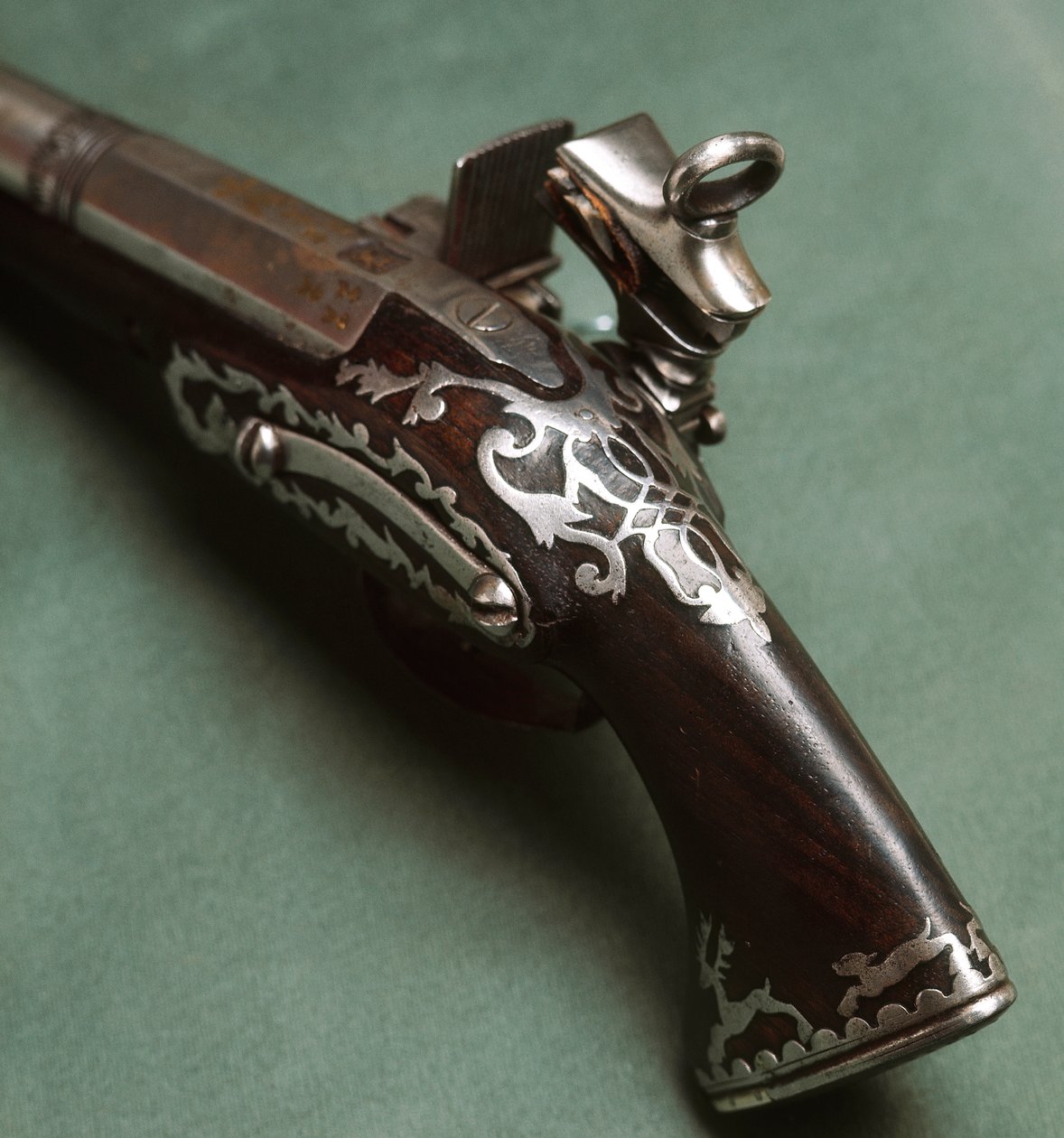 Gammel pistol av Spanish School
