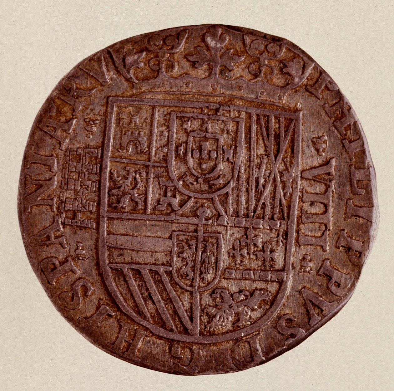 Sølvmynt (8 realer) fra Spania: regjering av Filip (Filippo eller Philippe) II (1556-1598). 1589 Diam. 3,5 cm Napoli, museo archeologico av Spanish School