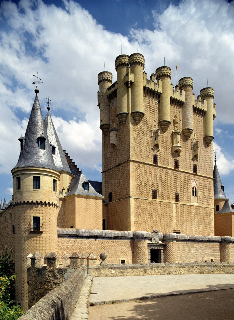 Utsikt over inngangen til Alcazar, fra nordøst av Spanish School