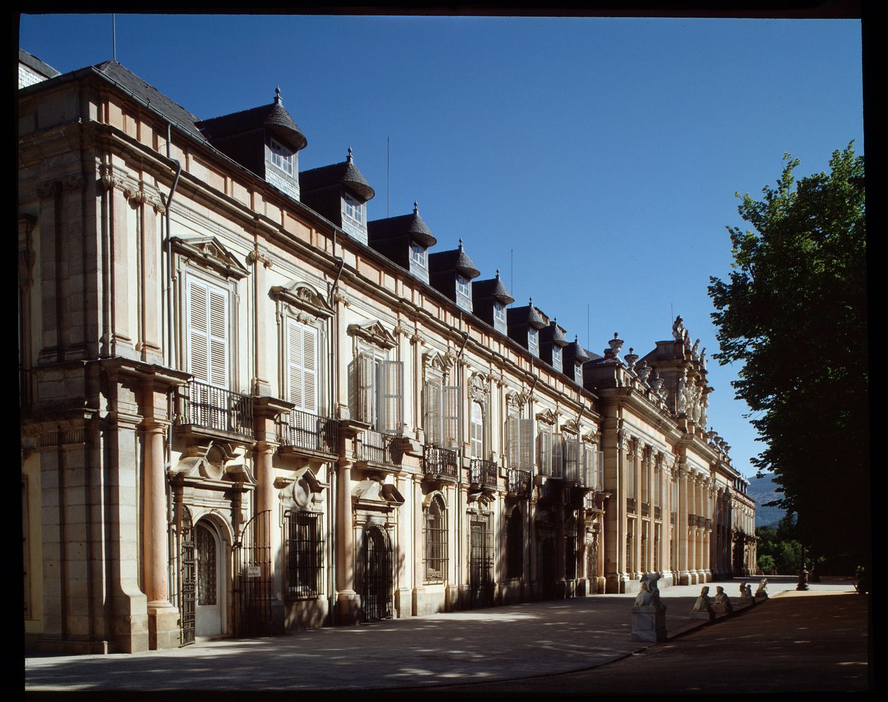 Utsikt over det kongelige slott av Spanish School
