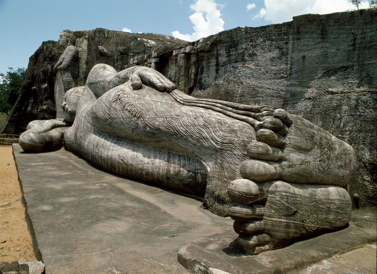 Det liggende bildet, som viser Buddhas parinirvana, skulptur, Gal Viharas tempel av Sri Lankan