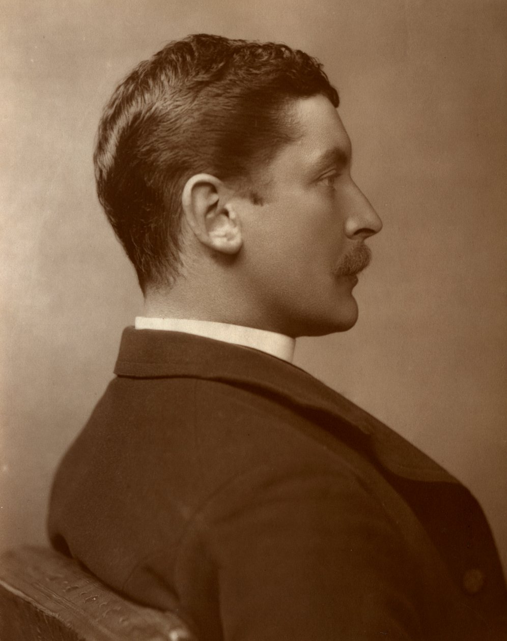 Harry B Conway , britisk skuespiller, 1884 av St James