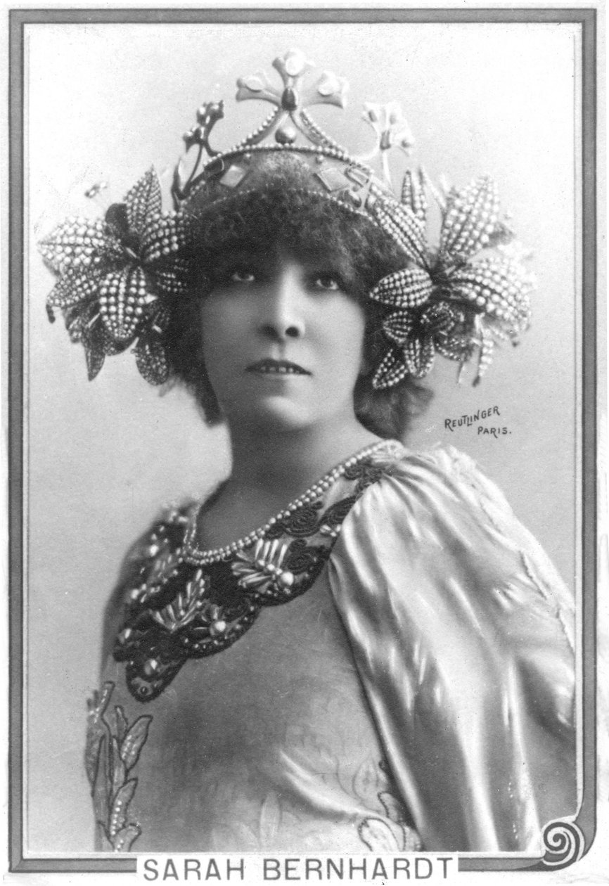 Henriette Rosine Bernard alias Sarah Bernhardt (1844-1923) som "The distant princess", et skuespill av Edmond Rostand (s/h foto) av Studio Reutlinger