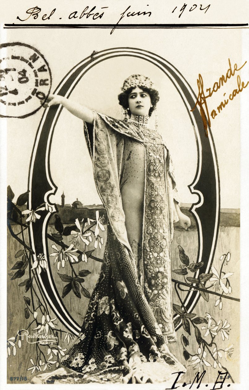 O a : Anna Held, polsk opprinnelse, sanger og danser fra la Belle Epoque - Alfabet i postkort av Studio Reutlinger