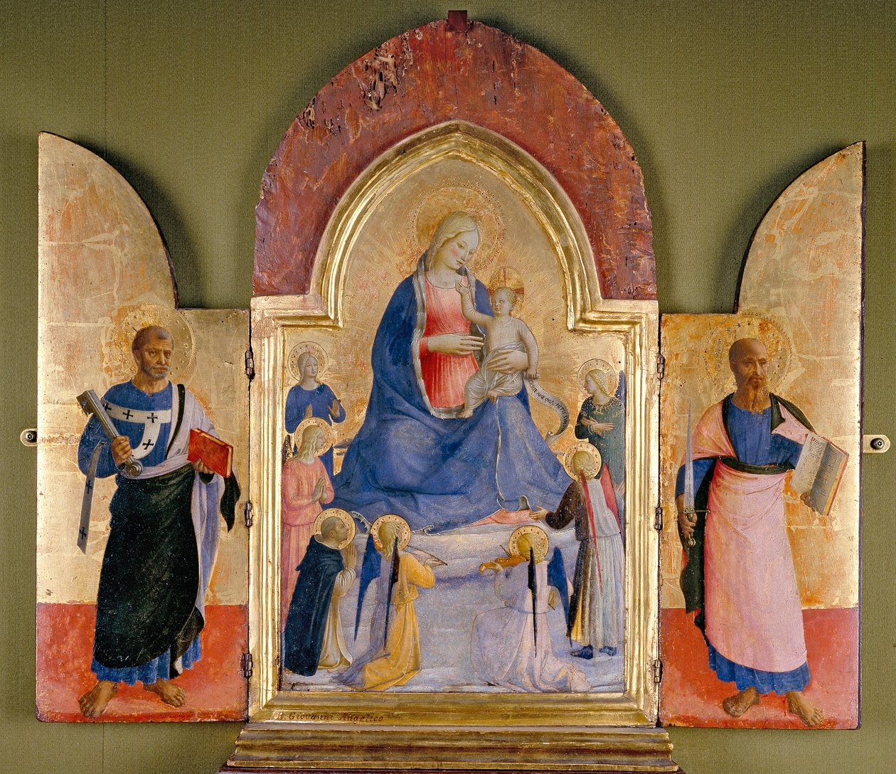 Jomfru og barn med engler og dominikanske hellige, St. Peter til venstre, St. Paul til høyre, 1400-tallet av Studio of Fra Angelico