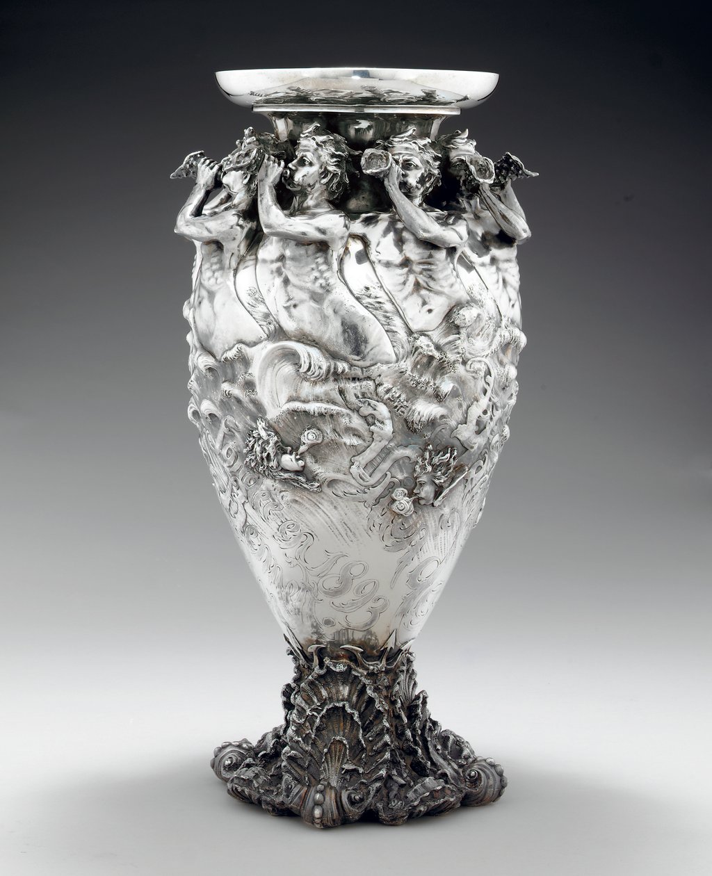 Ogden Goelet og James Gordon Bennett Cup: en yachting trofé vase av Studios Tiffany