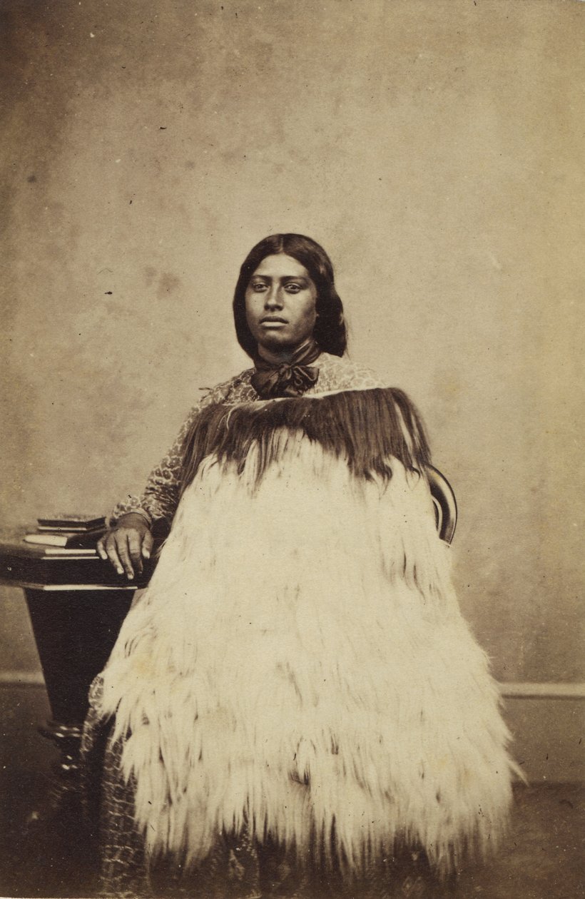Portrett, ca. 1895 (albumtrykk) av Swan and Wrigglesworth