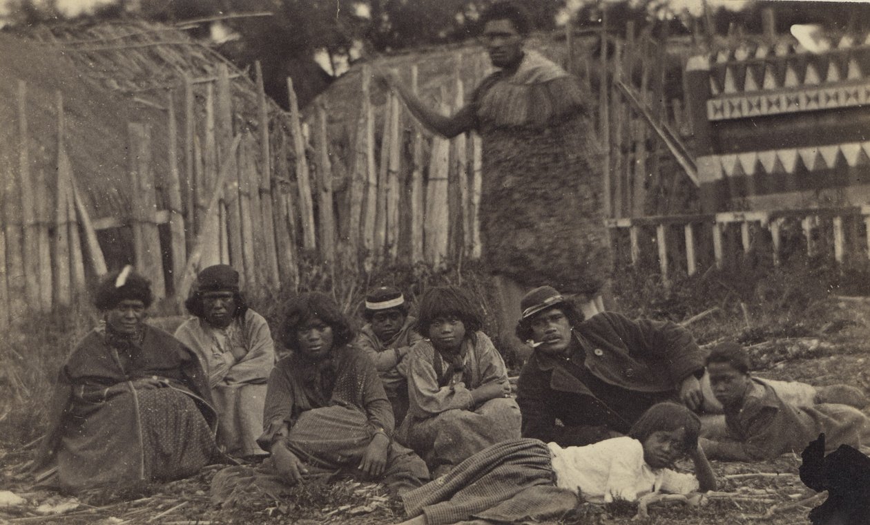 I Pawhakiro Pa, Hawkes Bay, New Zealand, ca. 1865 (albumintrykk) av Swan and Wrigglesworth
