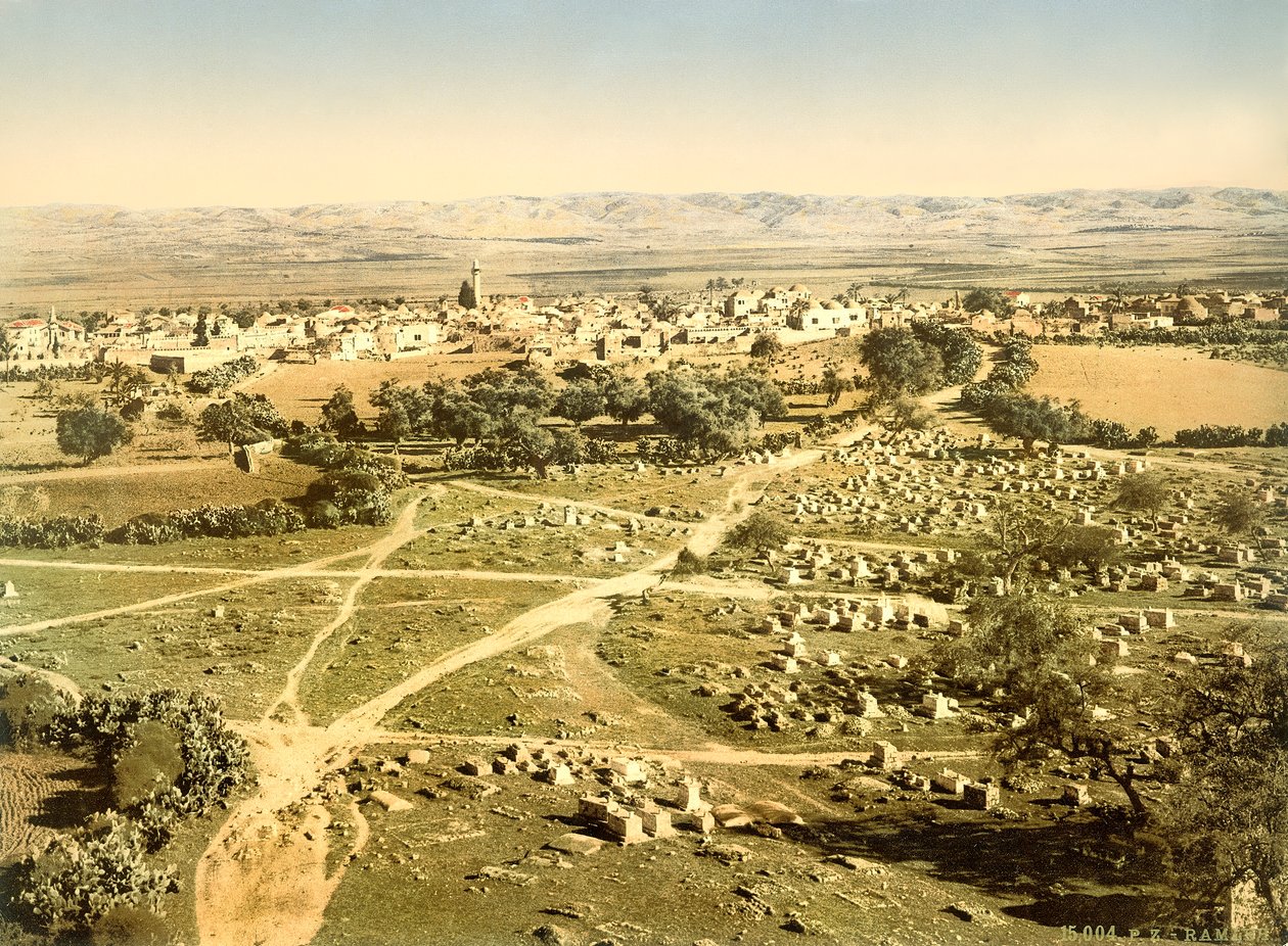 Utsikt over byen Ramleh med kirkegård i forgrunnen, ca. 1880-1900 (fotokrom) av Swiss Photographer