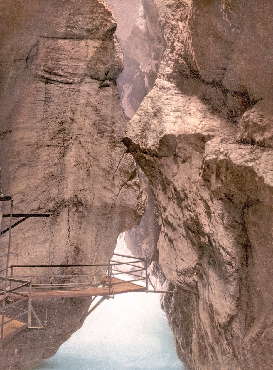 Aare Gorge, nær Meiringen, Sveits, pub. ca. 1900 av Swiss Photographer