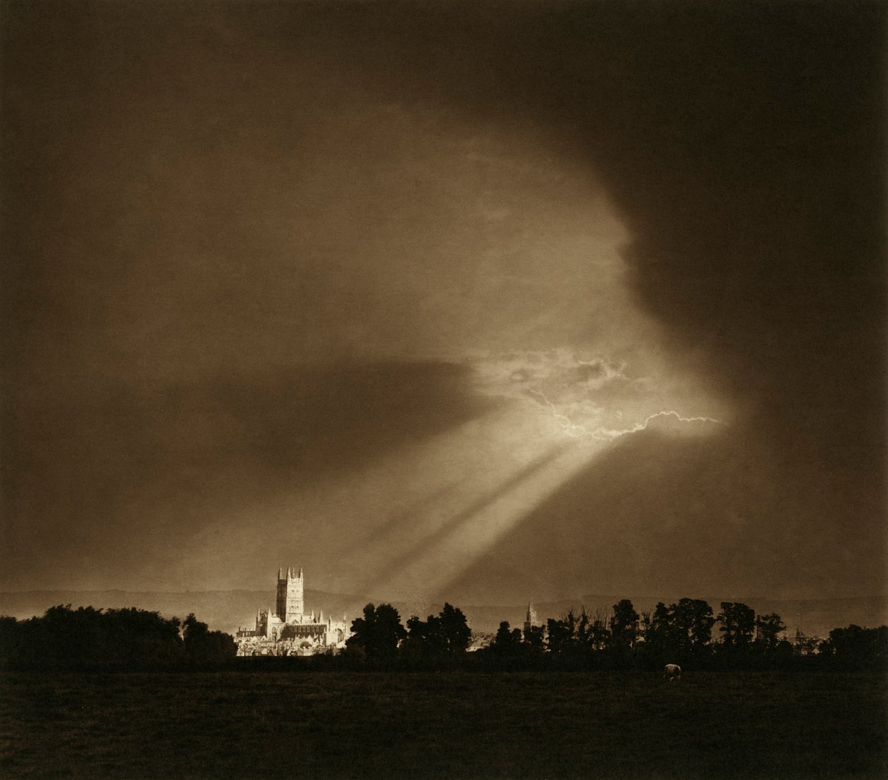 Gloucester katedral, Gloucestershire, 1900-1920 av Sydney Alfred Pitcher