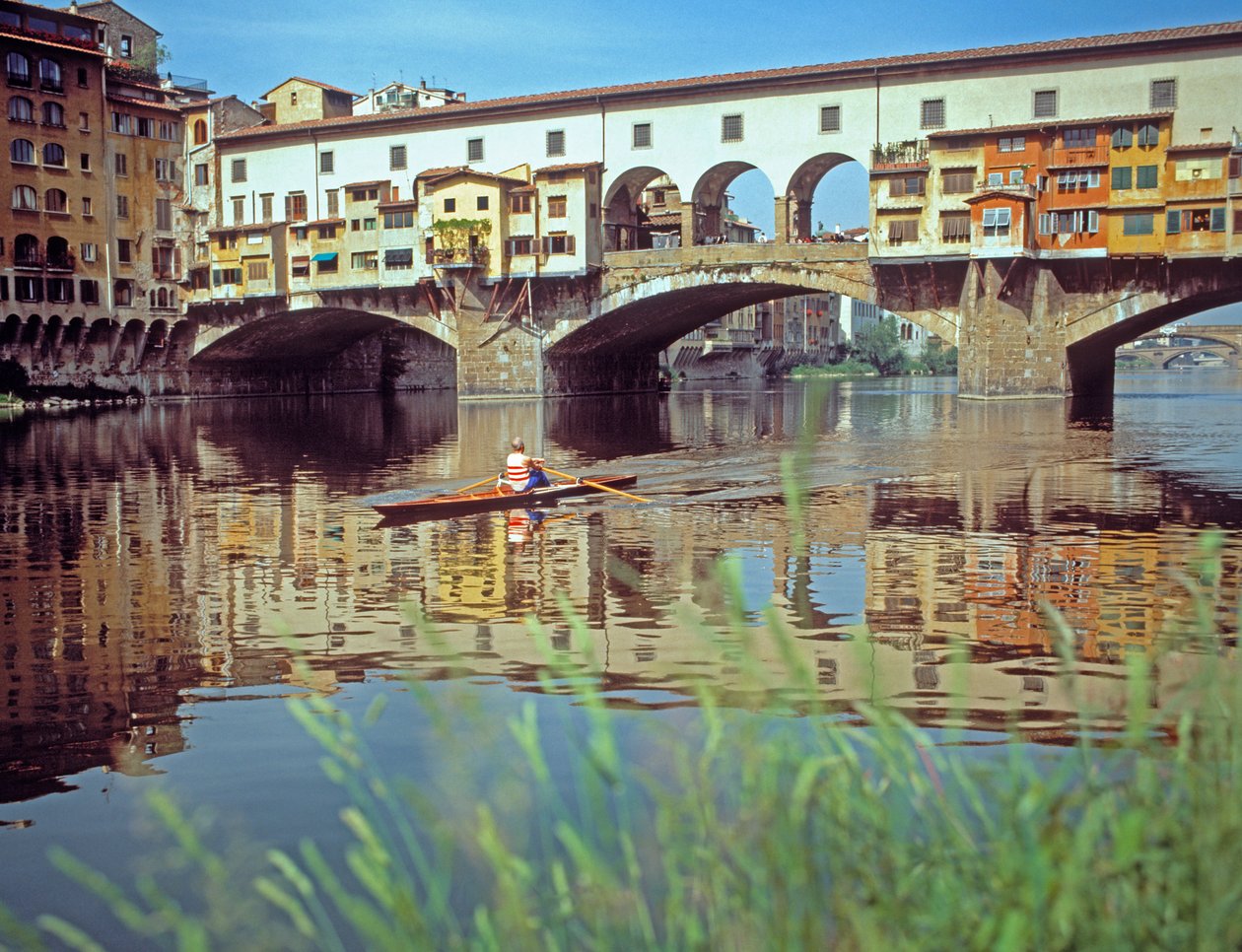 Ponte Vecchio, bygget i 1345 av Taddeo Gaddi