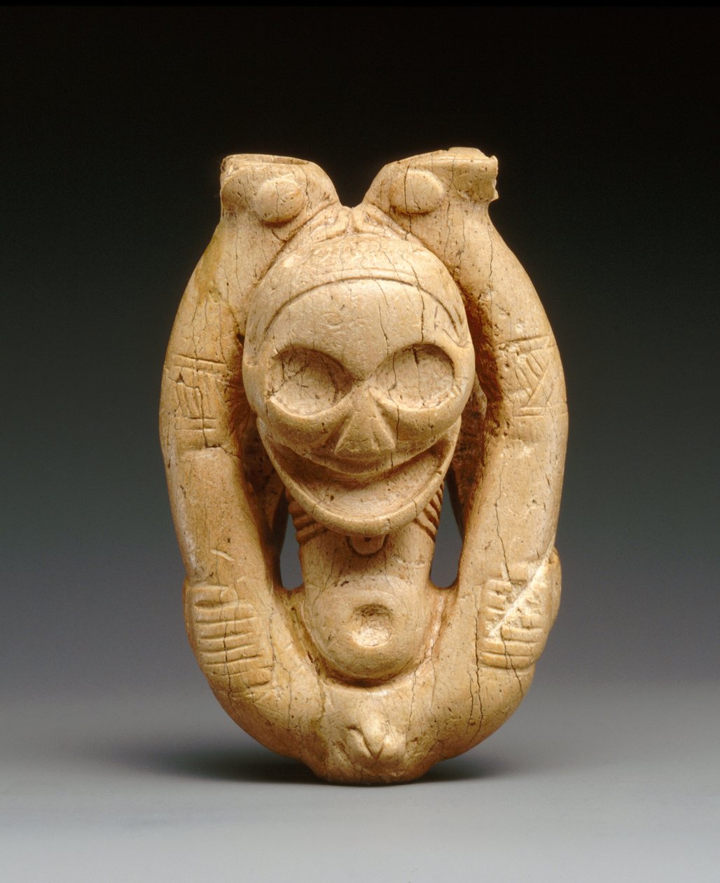 Cohiba inhalator (manatee bein) av Taino Culture