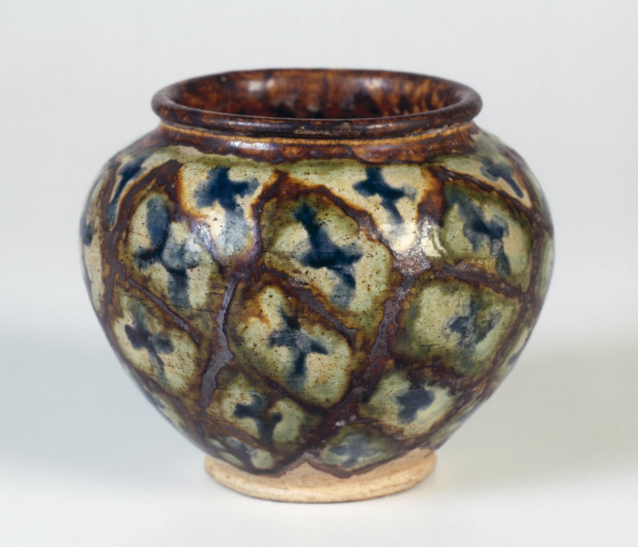 Liten krukke, Tang-dynastiet, 618-907 e.Kr. (steintøy med blyfluxet polykrom glasur) av Tang Dynasty Chinese School
