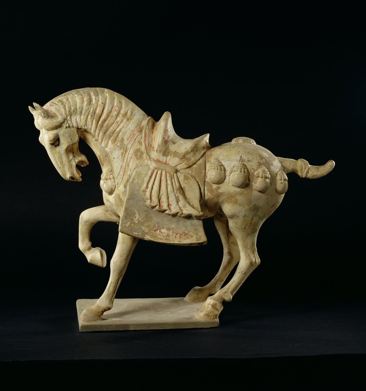 Hest, kinesisk, Tang-dynastiet, ca. 618–906 e.Kr. (keramikk) av Tang Dynasty Chinese School