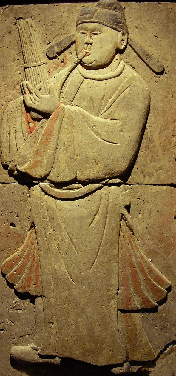 Terrakottastele med musiker, Tang-dynastiet (618-907), oppdaget i Shaanxi-provinsen, Steles Forest Museum i Xian. Fotografi, Leonard de Selva, Kina, 2006. av Tang Dynasty Chinese School