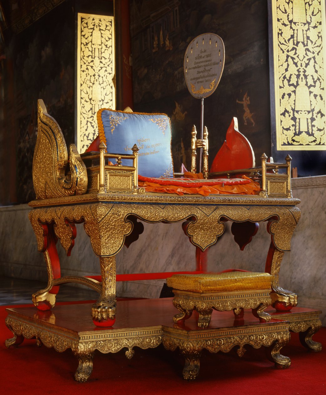 Predikerstol (tre og metall) av Thai School