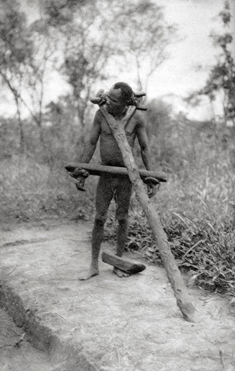 Color Color Lunatic, Monks to Terrekke, Sudan, av Thomas A. Glover