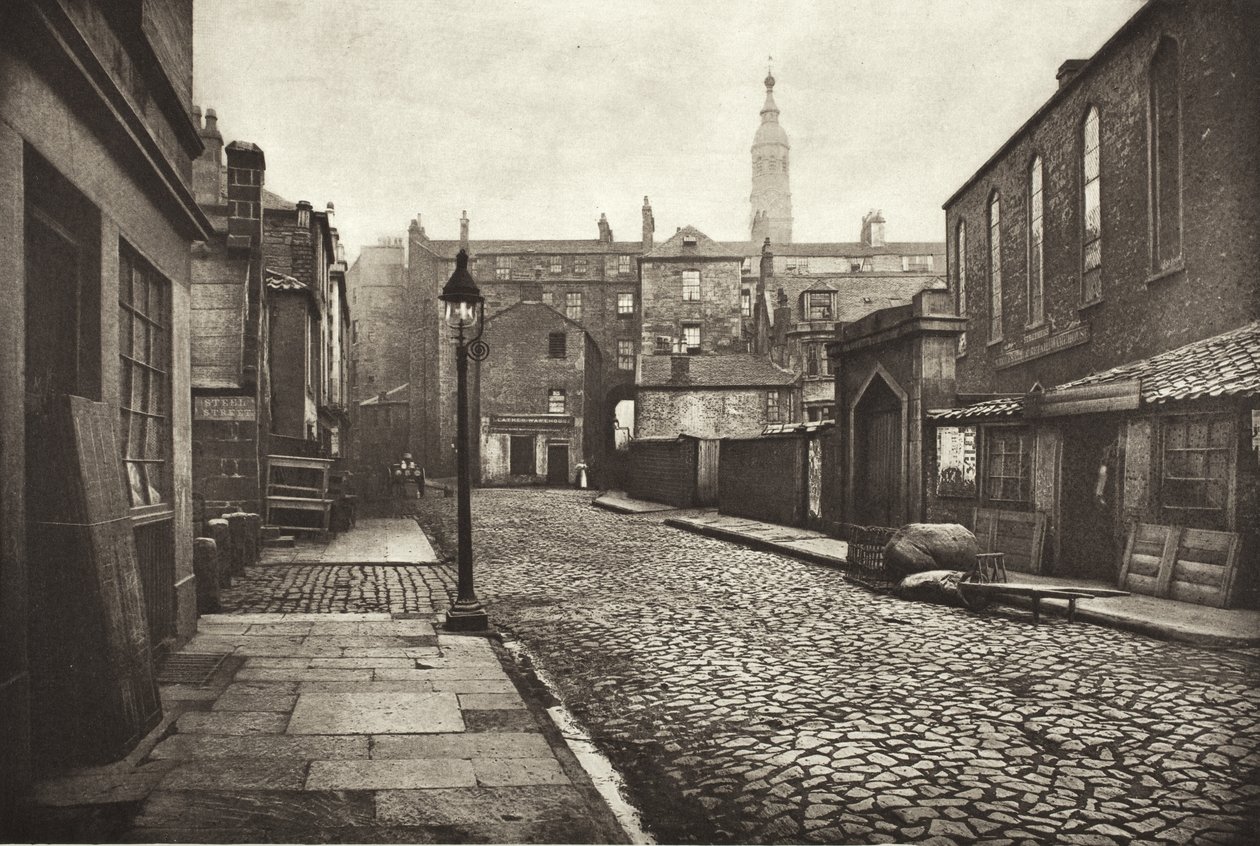 Low Green Street (nr. 35) av Thomas Annan
