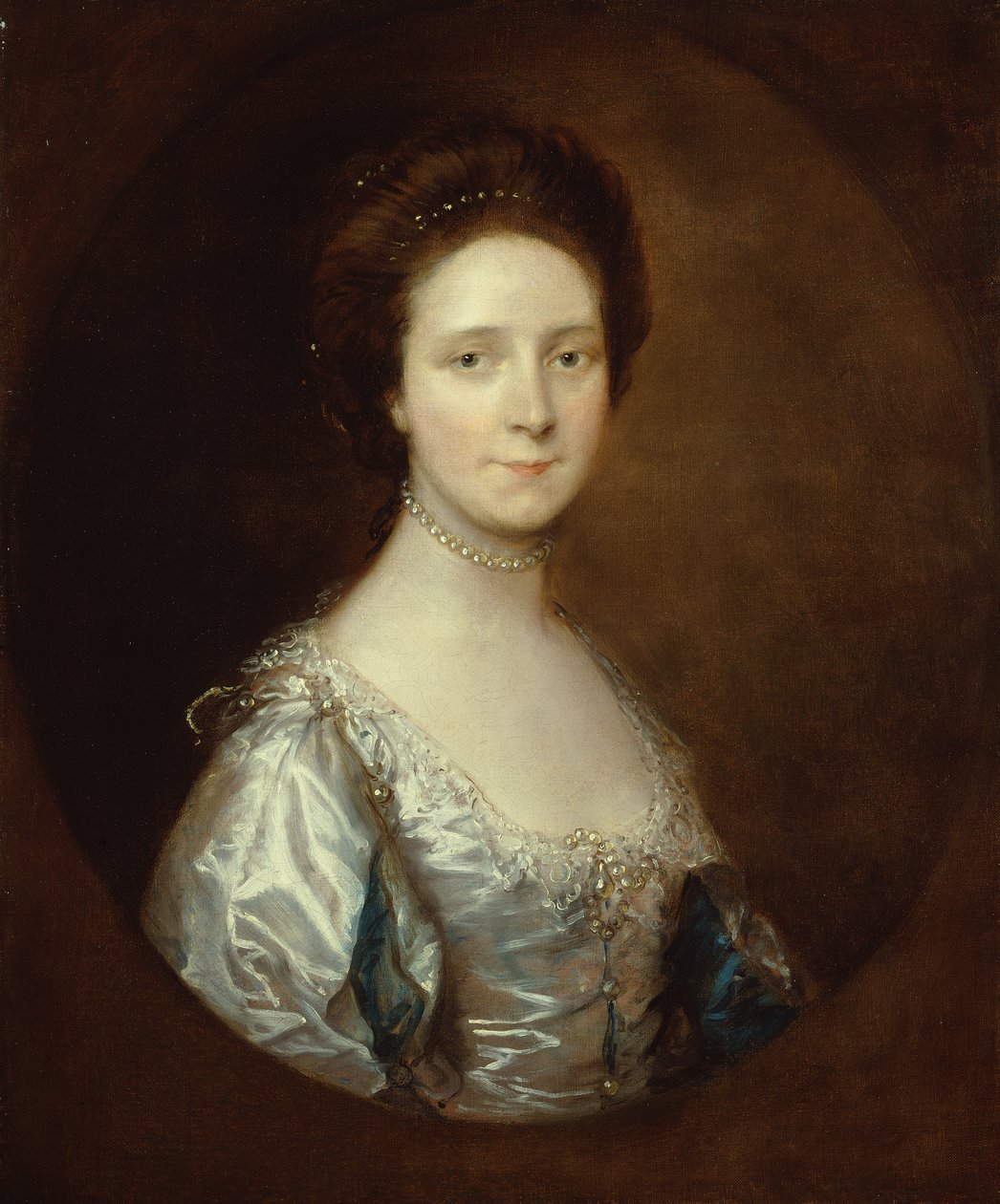 Elizabeth Parry iført en hvit kjole og blå avskårne ermer (olje på lerret) av Thomas Gainsborough
