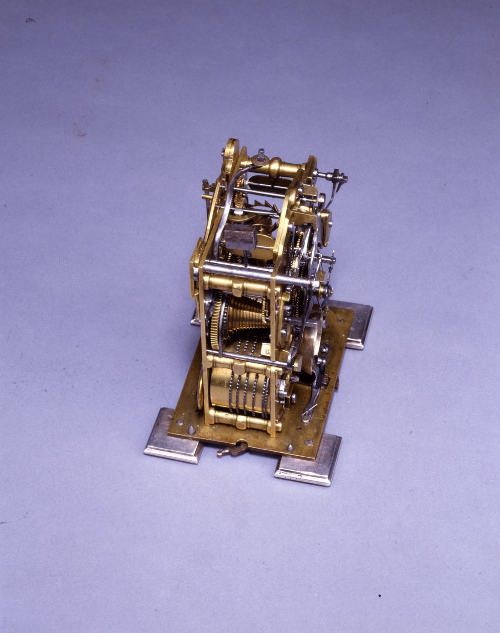 Miniatyr slående brakett klokke, nr. 222, ca. 1695 (metall) (se også 834228-31) av Thomas Tompion