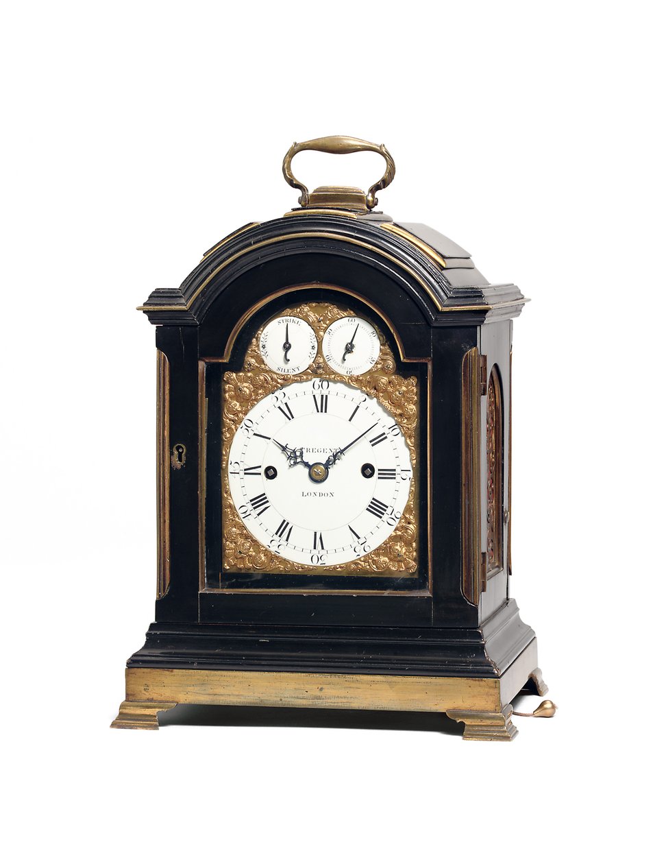George III slående bordklokke, ca. 1770 (tre, glass og metall) (se også 491922) av Thomas Wagstaff or Wagstaffe