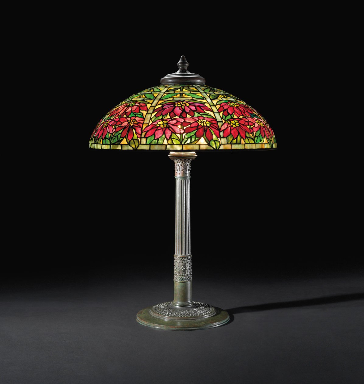 Julestjerne bordlampe, ca. 1910 (blyglass og bronse) av Tiffany and Company