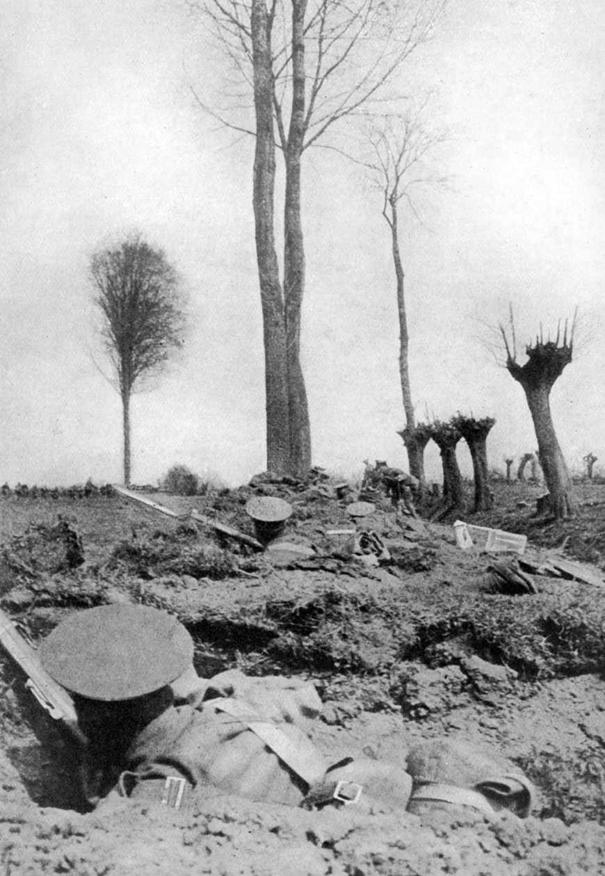 Kings Liverpool-regimentet venter på tyskerne, første verdenskrig, 1914-1918, c1920 av Topical Press Agency