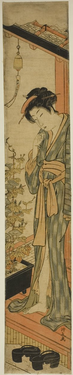 Kvinne som beundrer morgenherligheter mens hun pusser tennene av Torii Kiyonaga