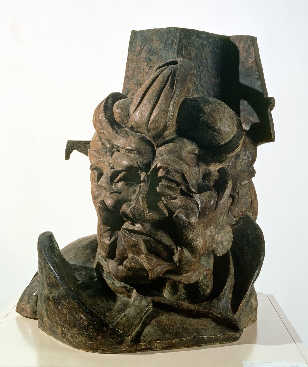 Ungådig, 1912 (bronse) av Umberto Boccioni