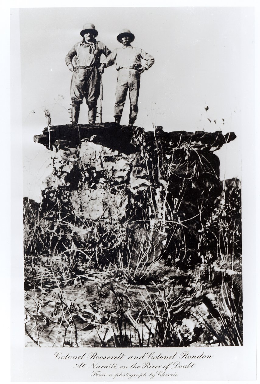 Oberst Roosevelt og oberst Rondon ved Navaite på River of Doubt, fra et fotografi av Cherrie, 1898 (Woodbury-type) av Unbekannt Unbekannt