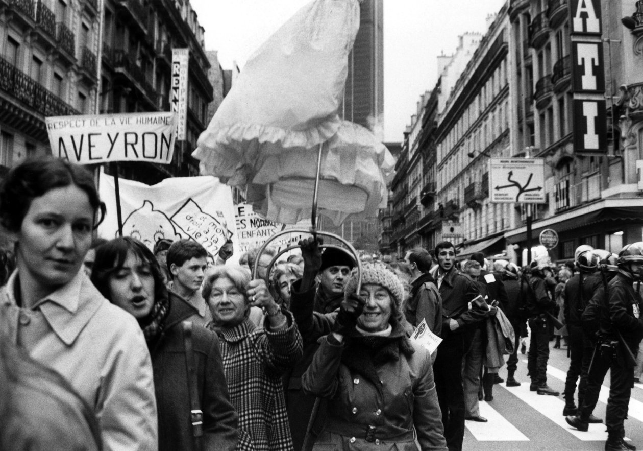 Demonstrasjon mot abort i Paris 19. november 1979: her demonstrasjoner med en vugge av Unbekannt Unbekannt