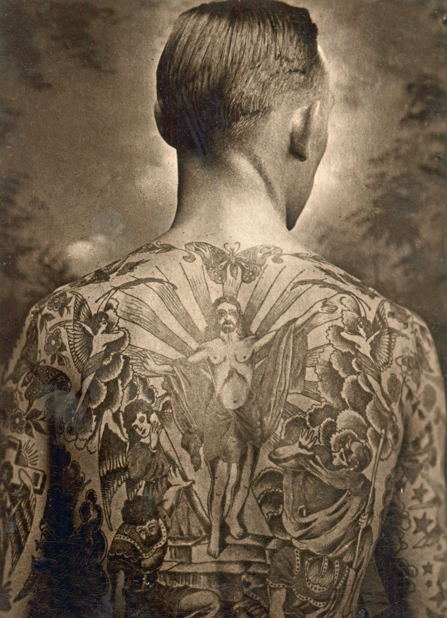 Portrett av en tatovert mann av Unbekannt Unbekannt