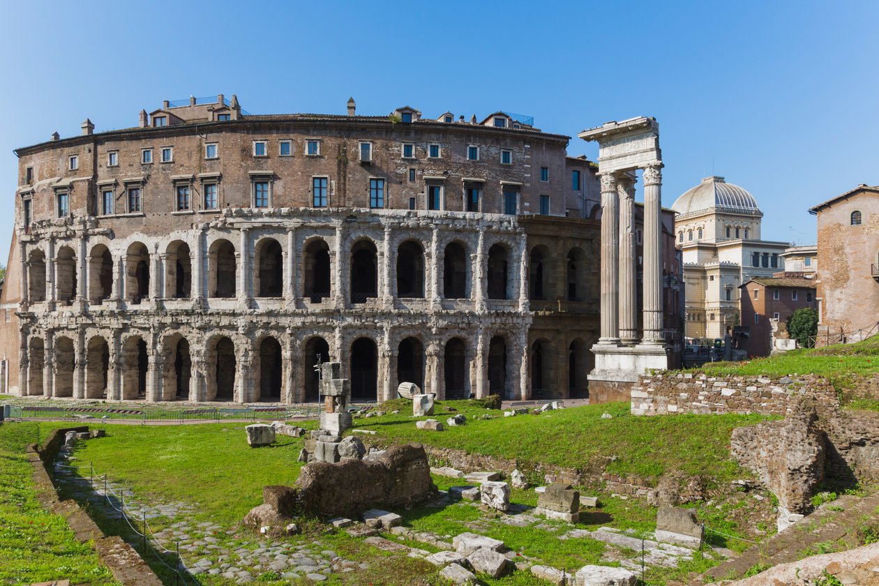 Roma, Italia. Theatre of Marcellus und Temple of Apollo. av Unbekannt Unbekannt